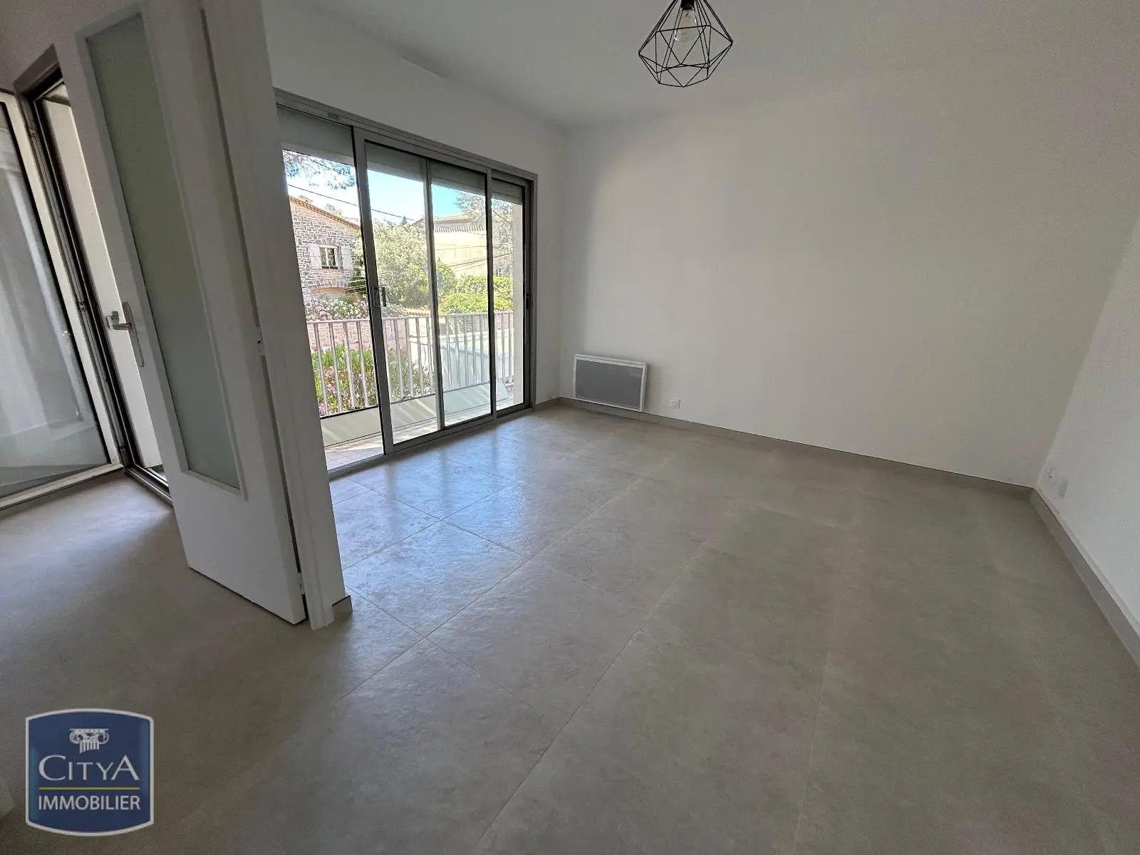 Photo 1 Appartement 2 pièces 33.3m²
