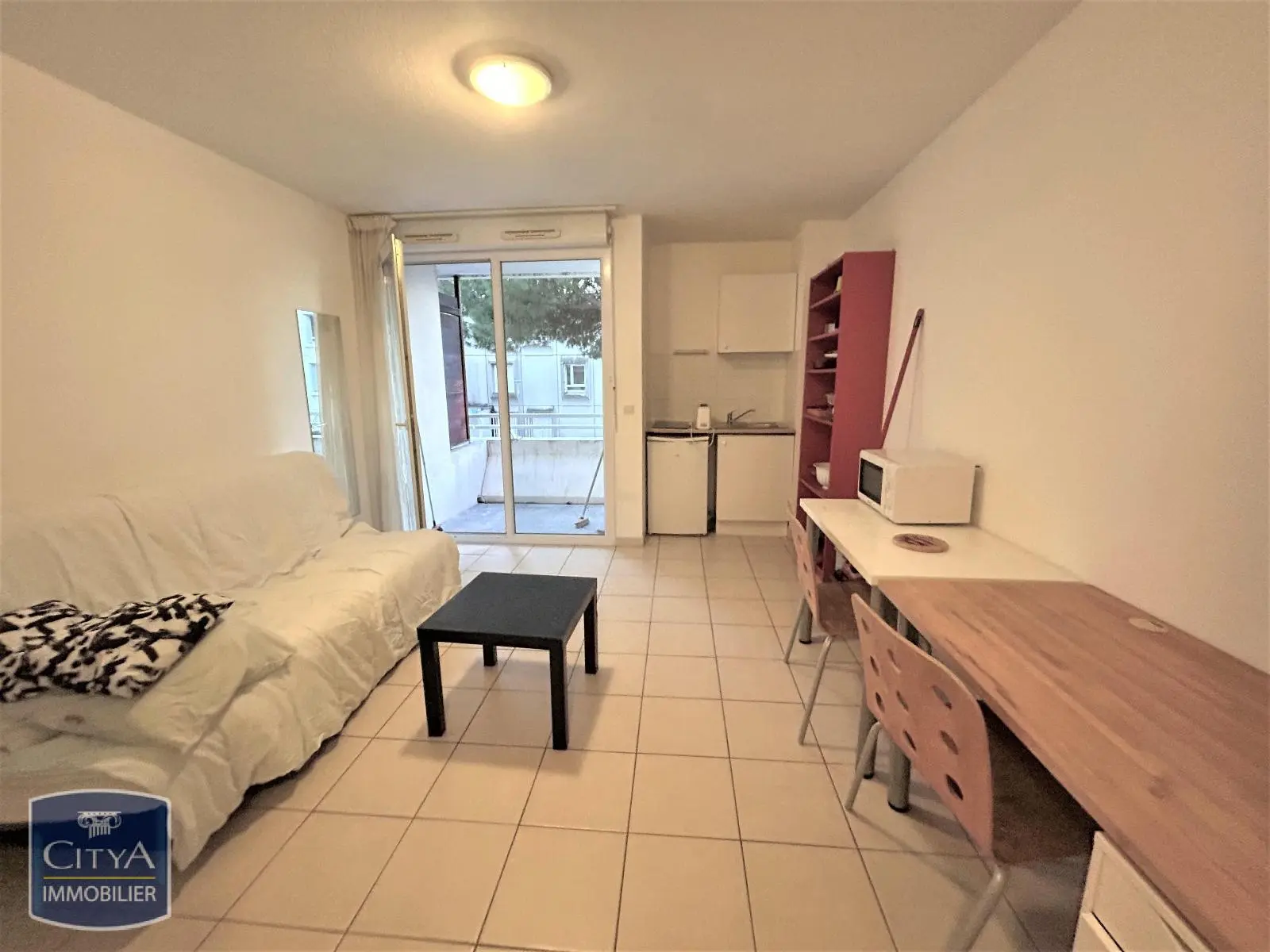 Photo 3 Appartement 1 pièce 20.75m²