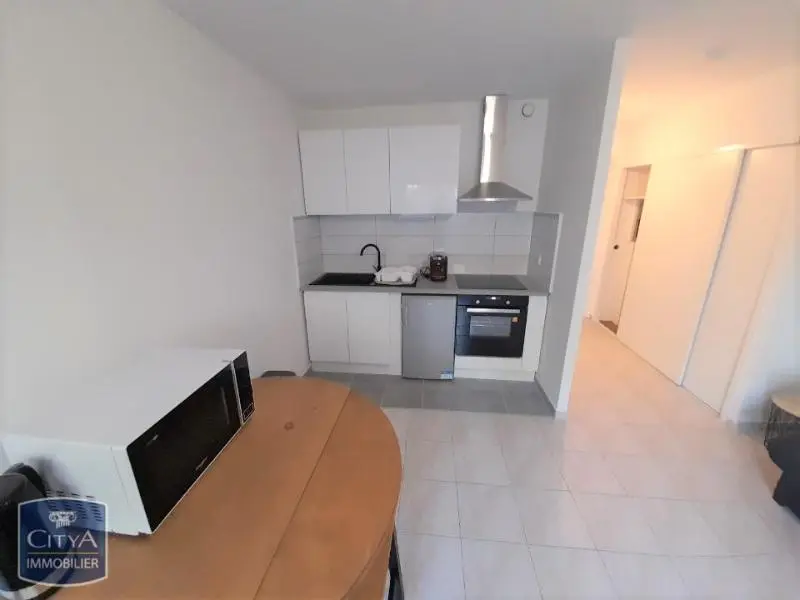 Photo 2 Appartement 1 pièce 26.67m²