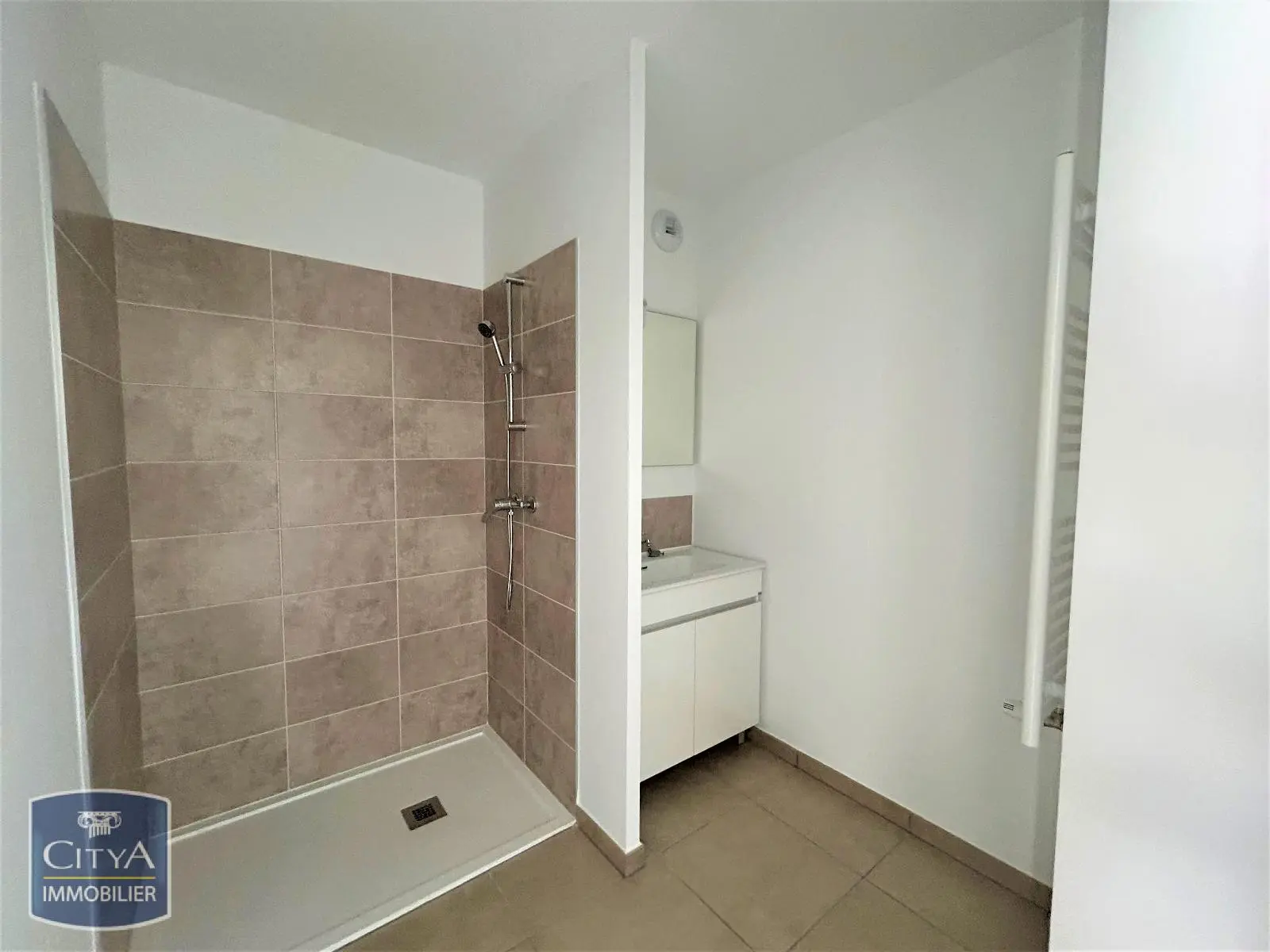 Photo 4 Appartement 1 pièce 35.8m²