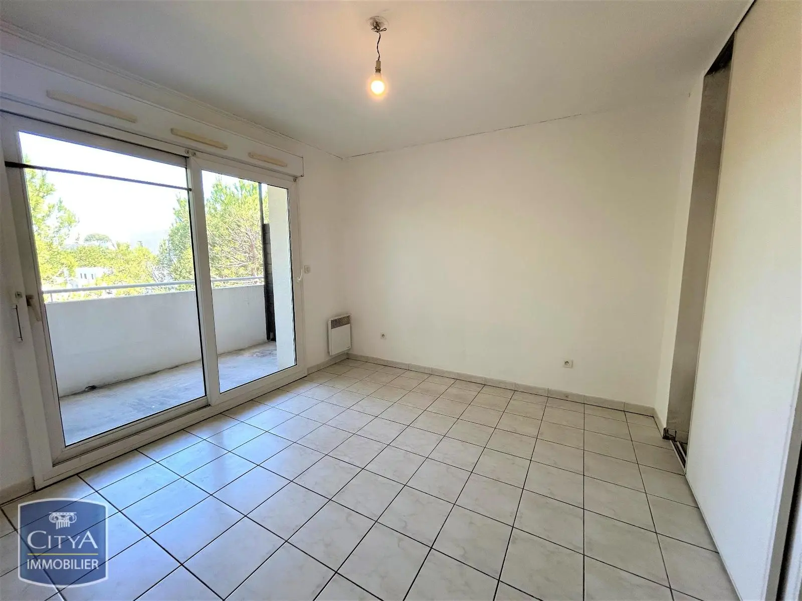 Photo 2 Appartement 1 pièce 21.02m²