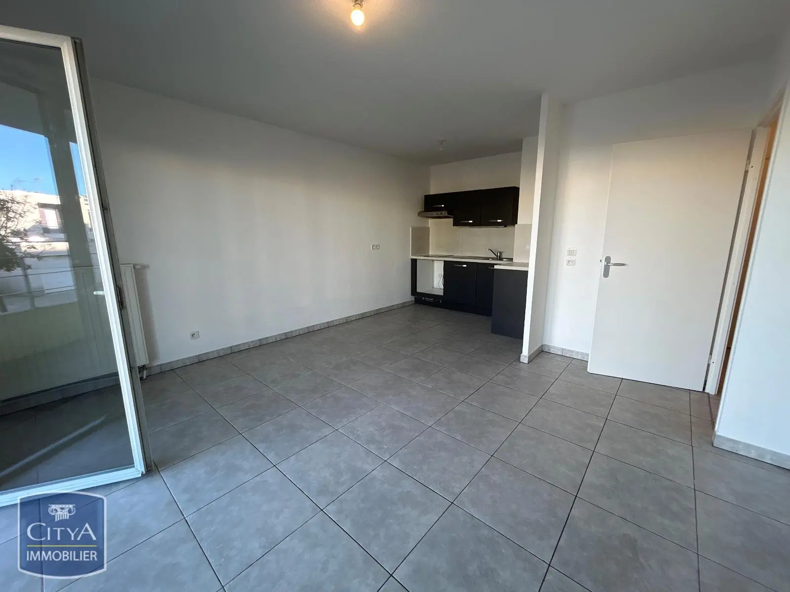 Photo 2 Appartement 2 pièces 42.9m²