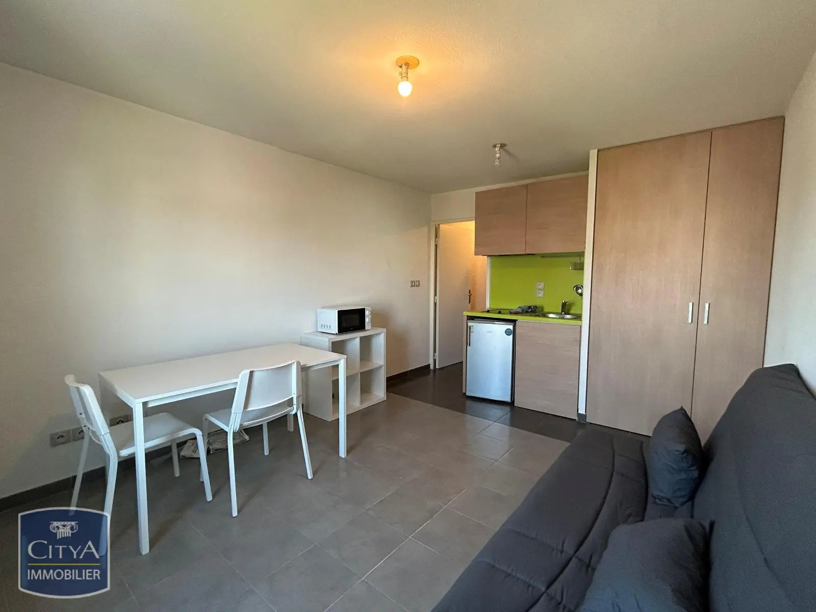 Photo 1 Appartement 1 pièce 22.3m²