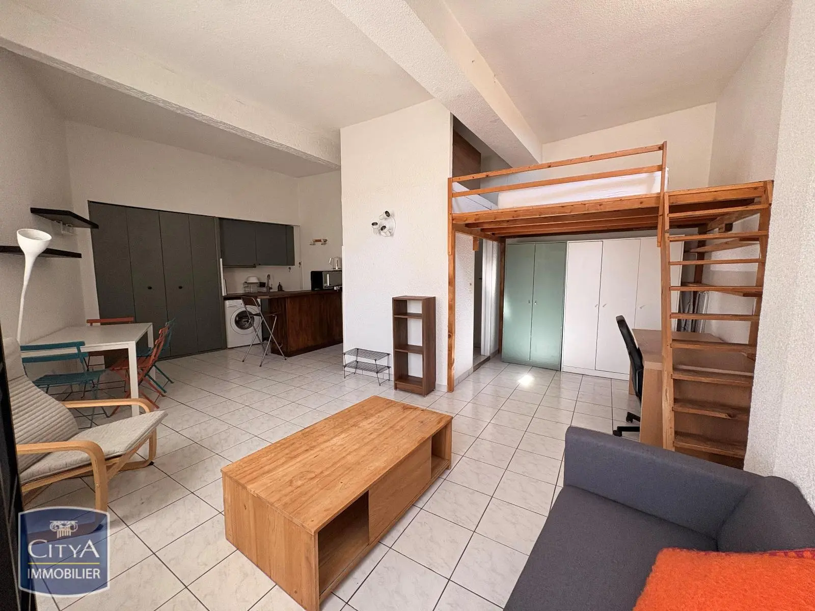 Photo 1 Appartement 1 pièce 35.78m²