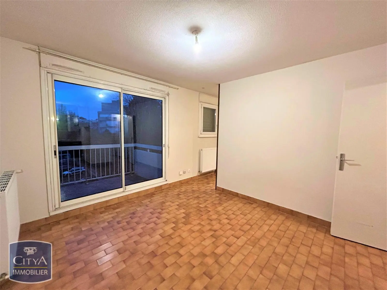 Photo 2 Appartement 1 pièce 30.22m²