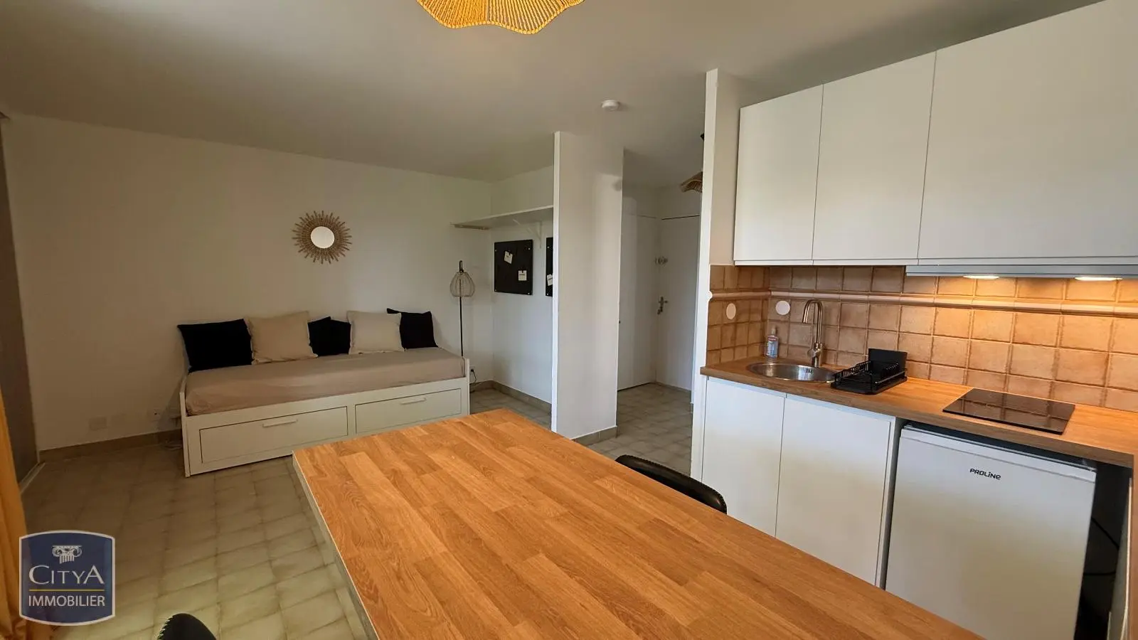 Photo 1 Appartement 1 pièce 26.68m²