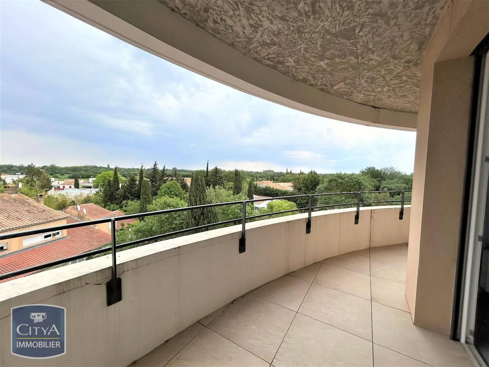 Photo 1 Appartement 3 pièces 80.23m²