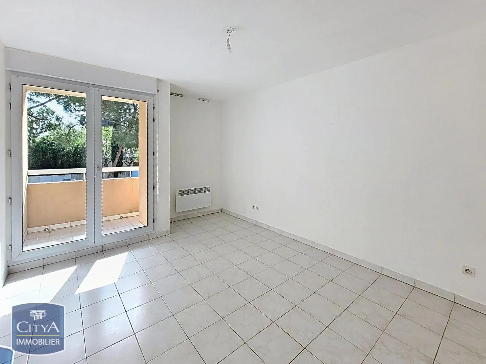 Photo 1 Appartement 1 pièce 21.39m²