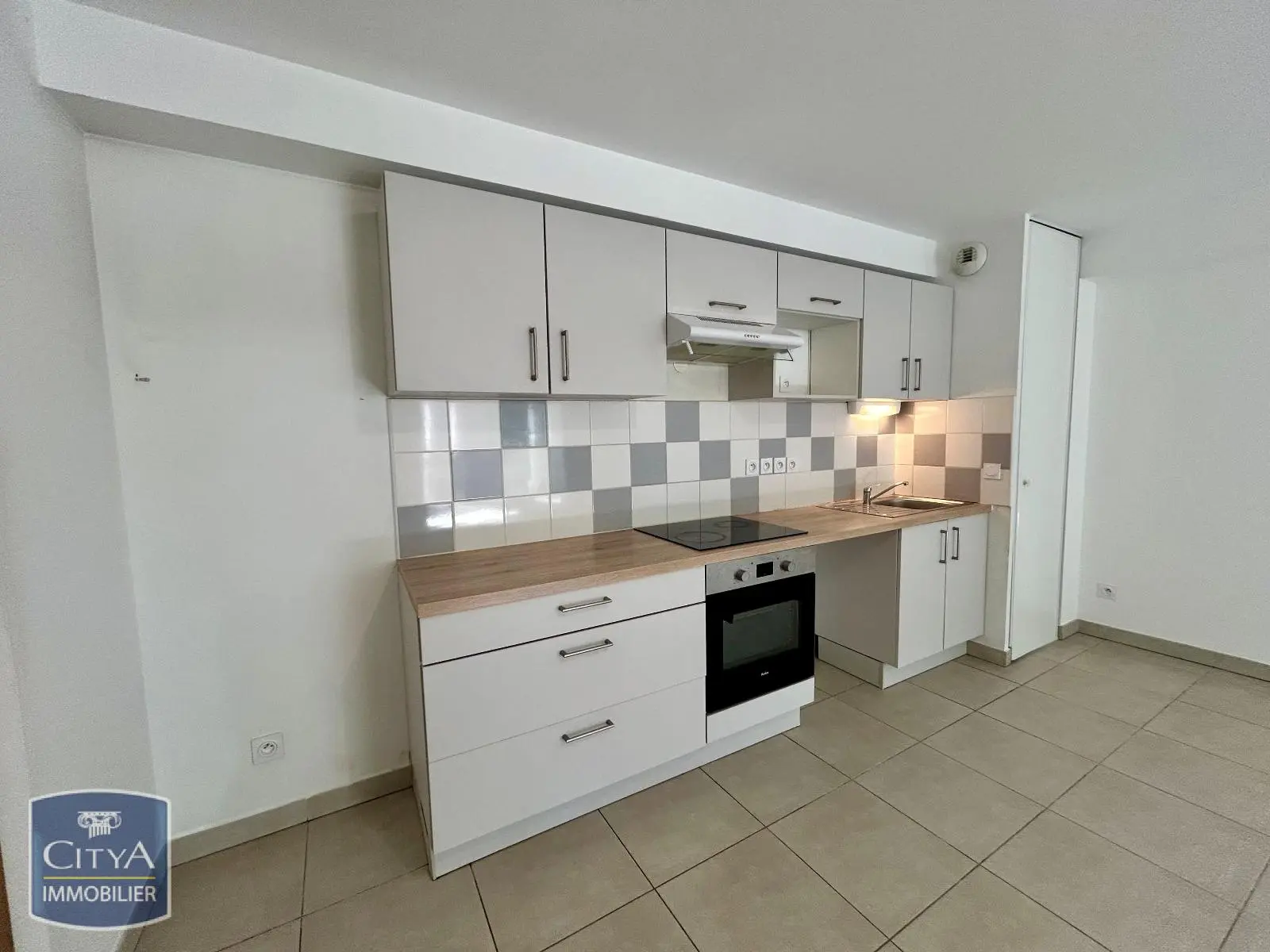Photo 1 Appartement 3 pièces 57.96m²