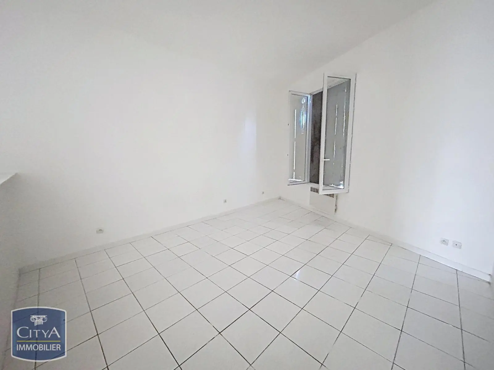 Photo 1 Appartement 2 pièces 47.37m²