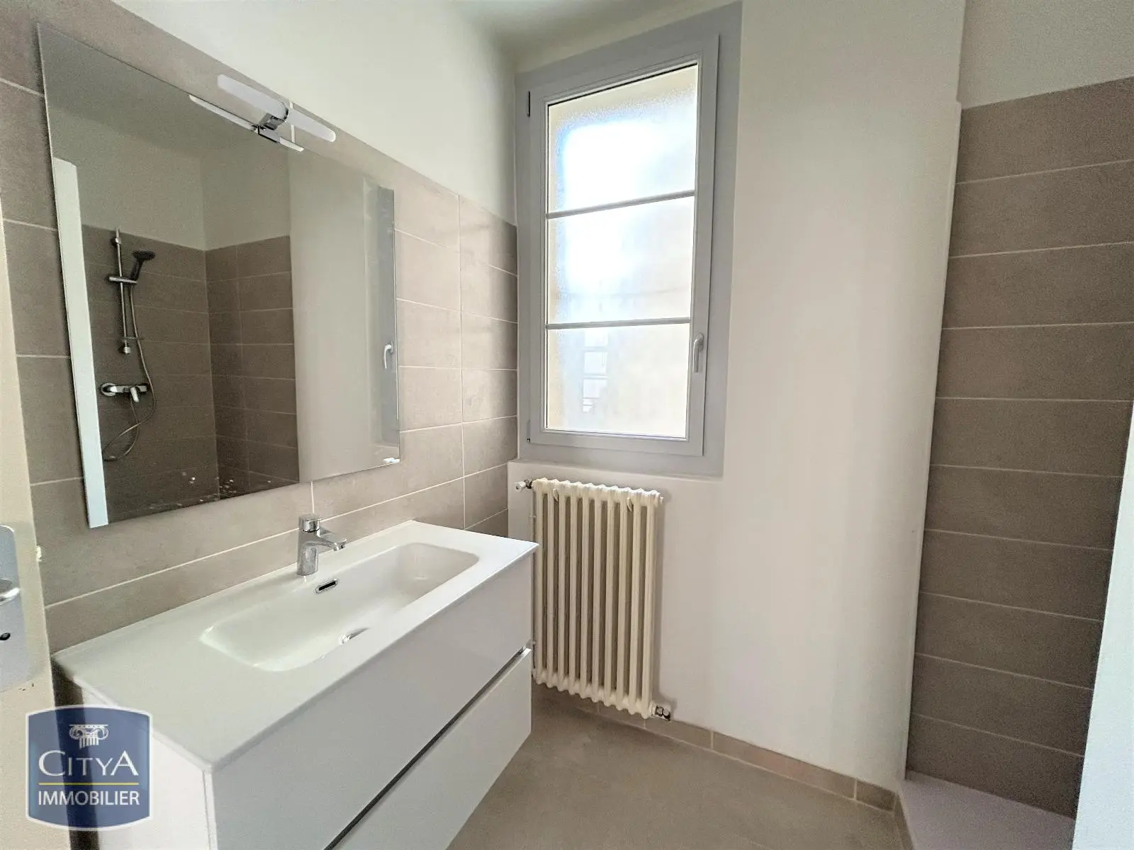 Photo 2 Appartement 2 pièces 52.84m²