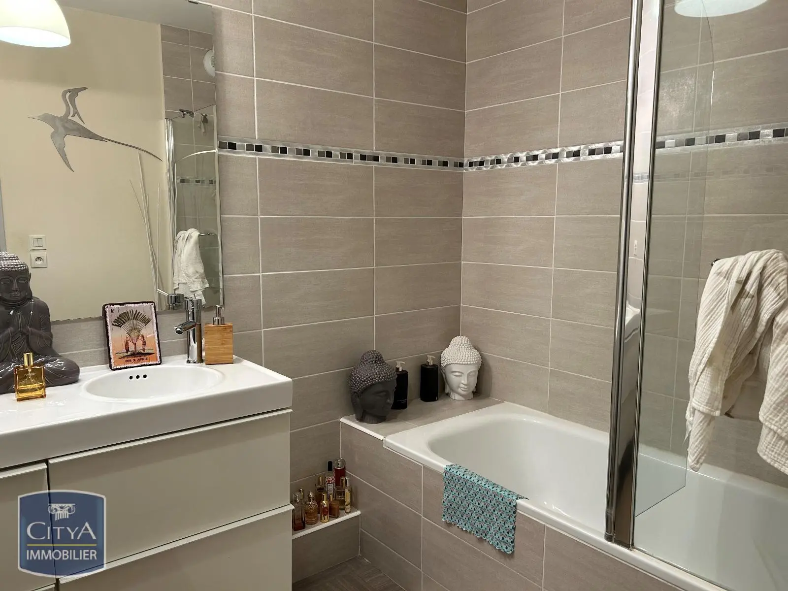 Photo 10 Appartement 4 pièces 97.56m²