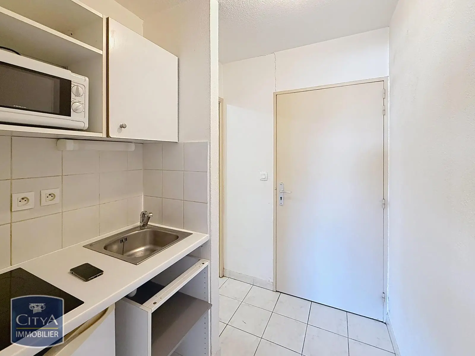 Photo 3 Appartement 1 pièce 20.72m²
