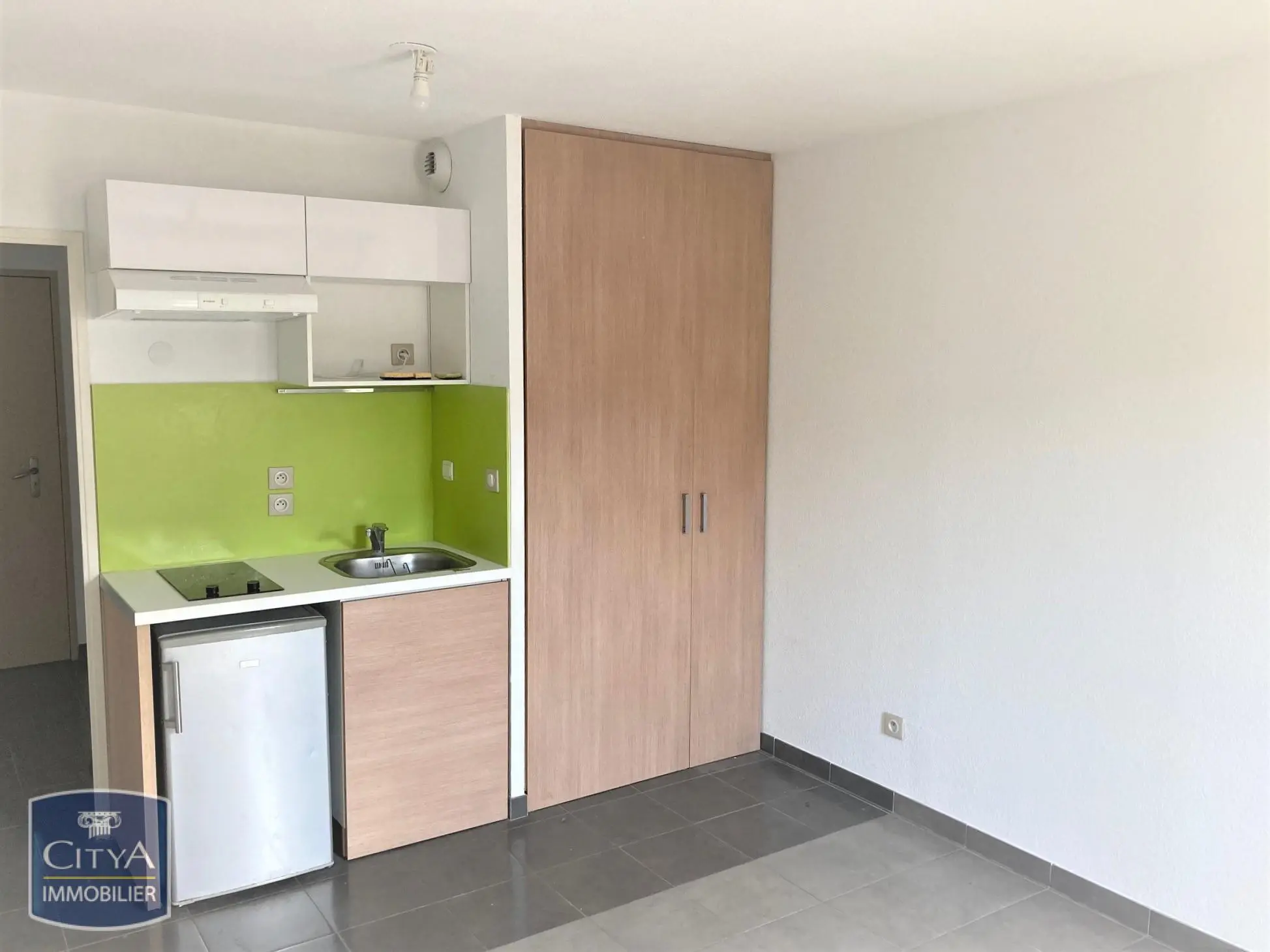 Photo 2 Appartement 1 pièce 22.3m²