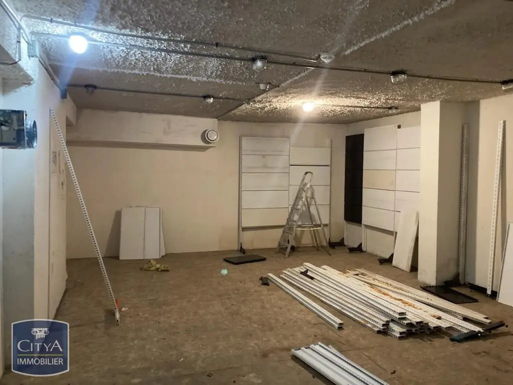 Photo 2 Appartement 1 pièce 47m²