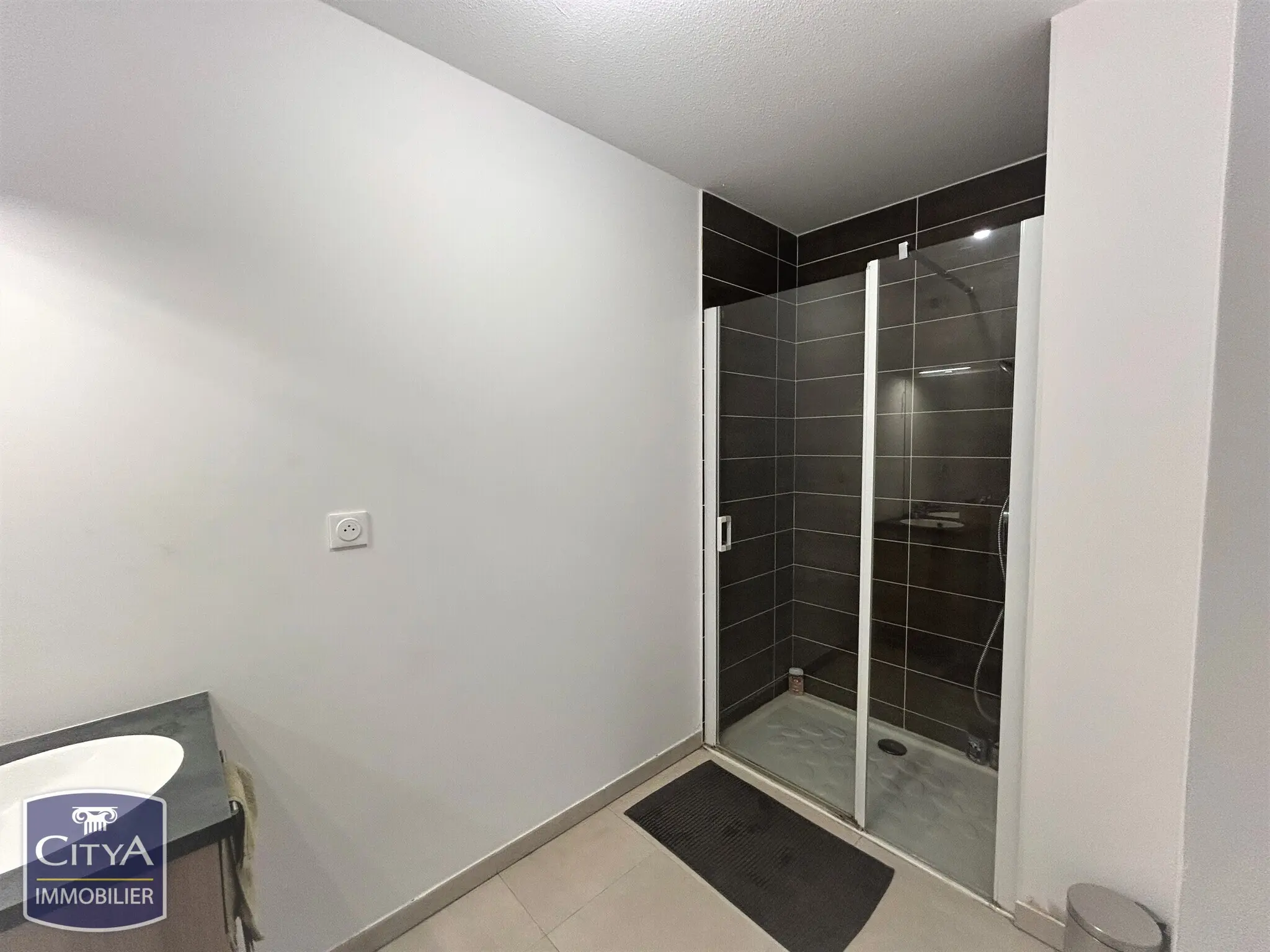 Photo 5 Appartement 1 pièce 24.3m²