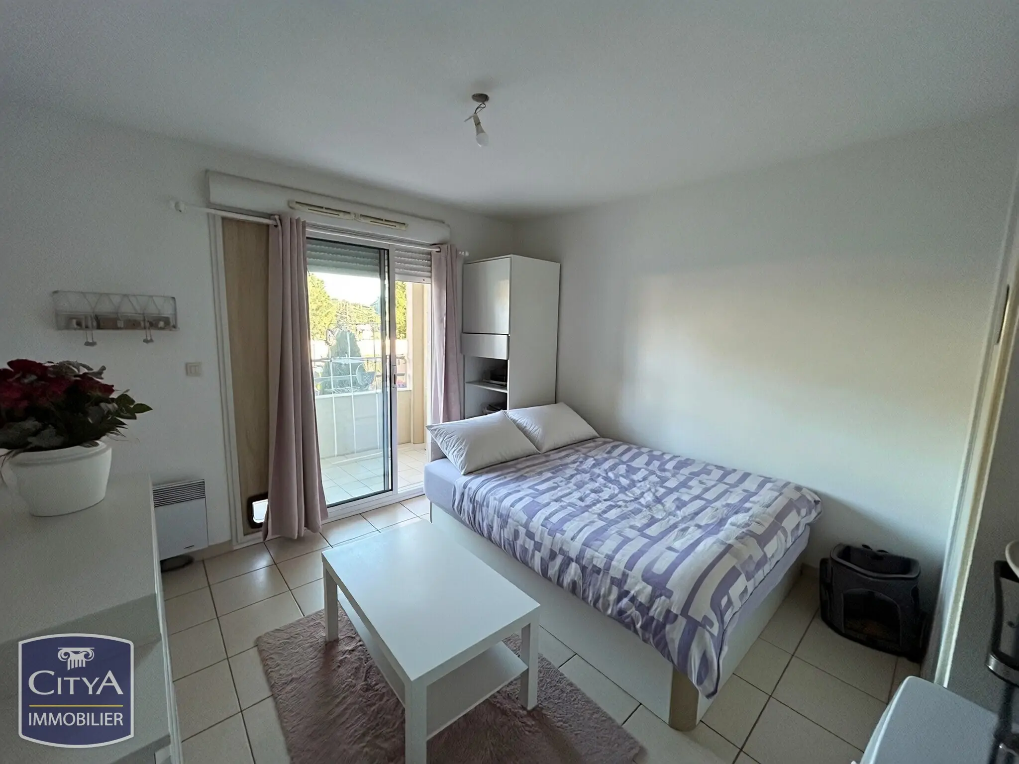 Photo 2 Appartement 1 pièce 19.21m²