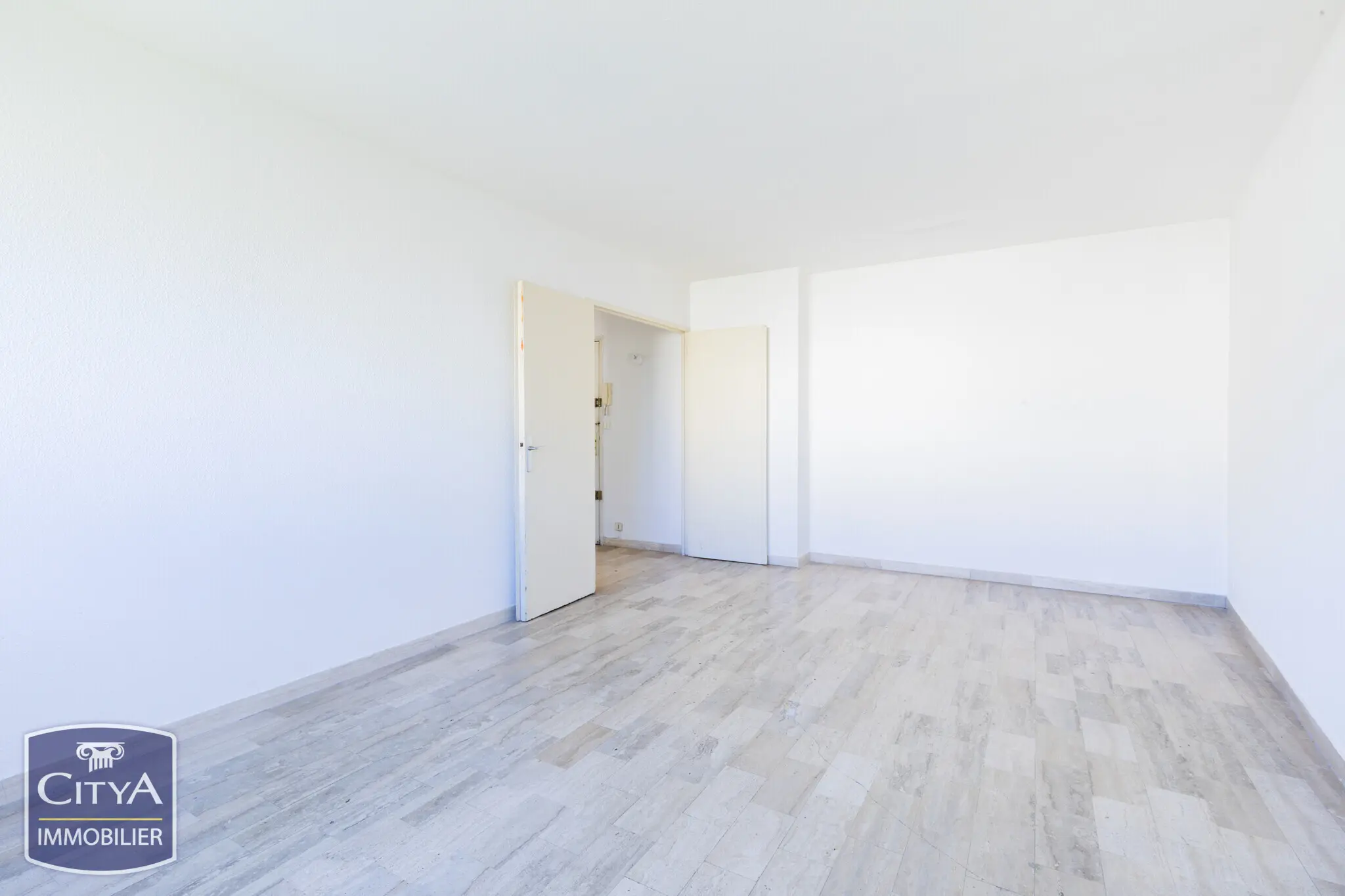 Photo 3 Appartement 2 pièces 45.44m²