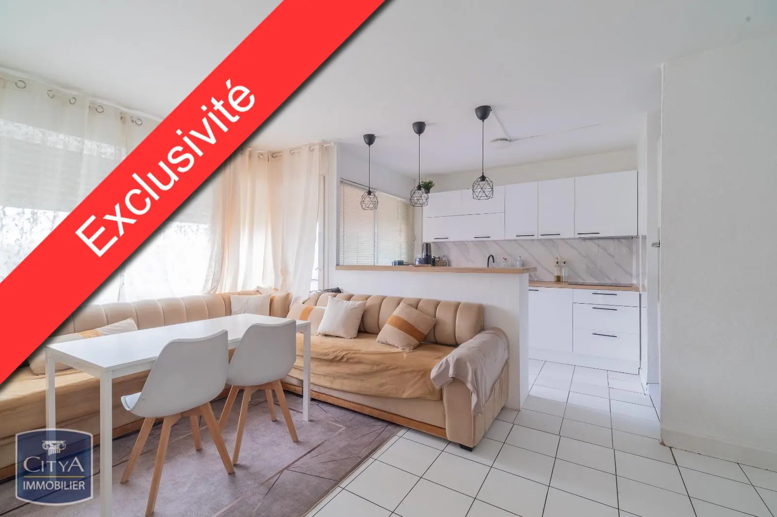 Photo 1 Appartement 5 pièces 97.99m²