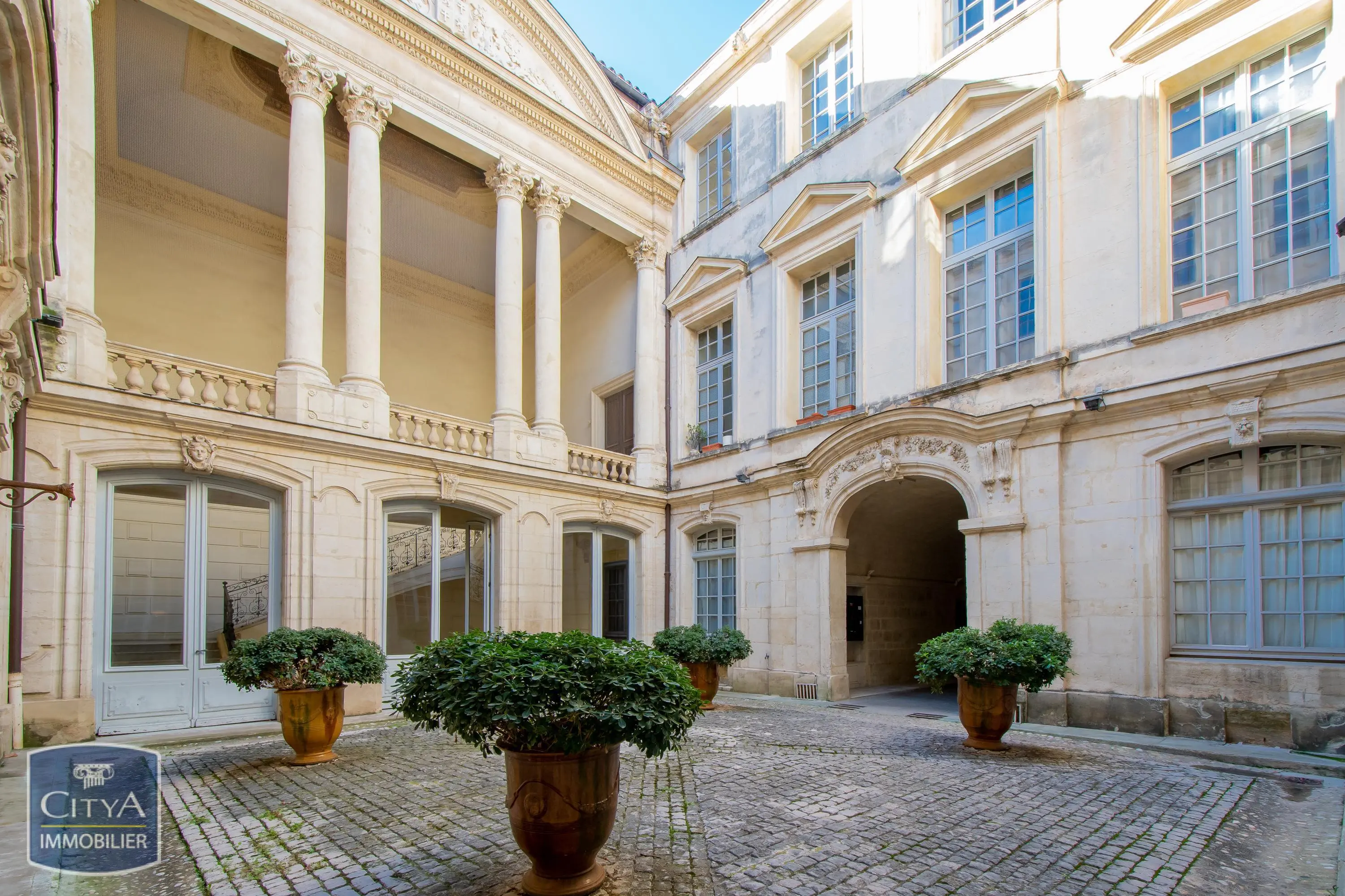 Photo 1 Appartement 5 pièces 89.97m²