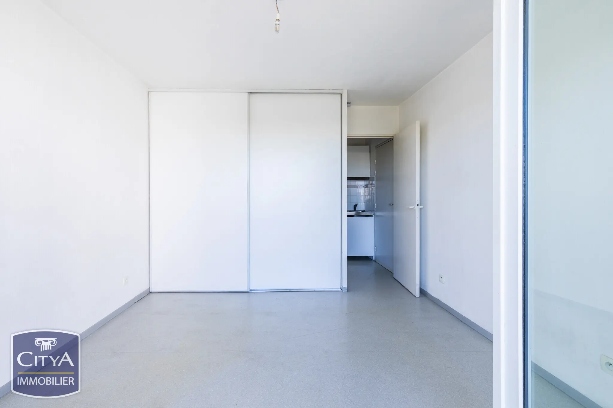 Photo 5 Appartement 1 pièce 18.28m²