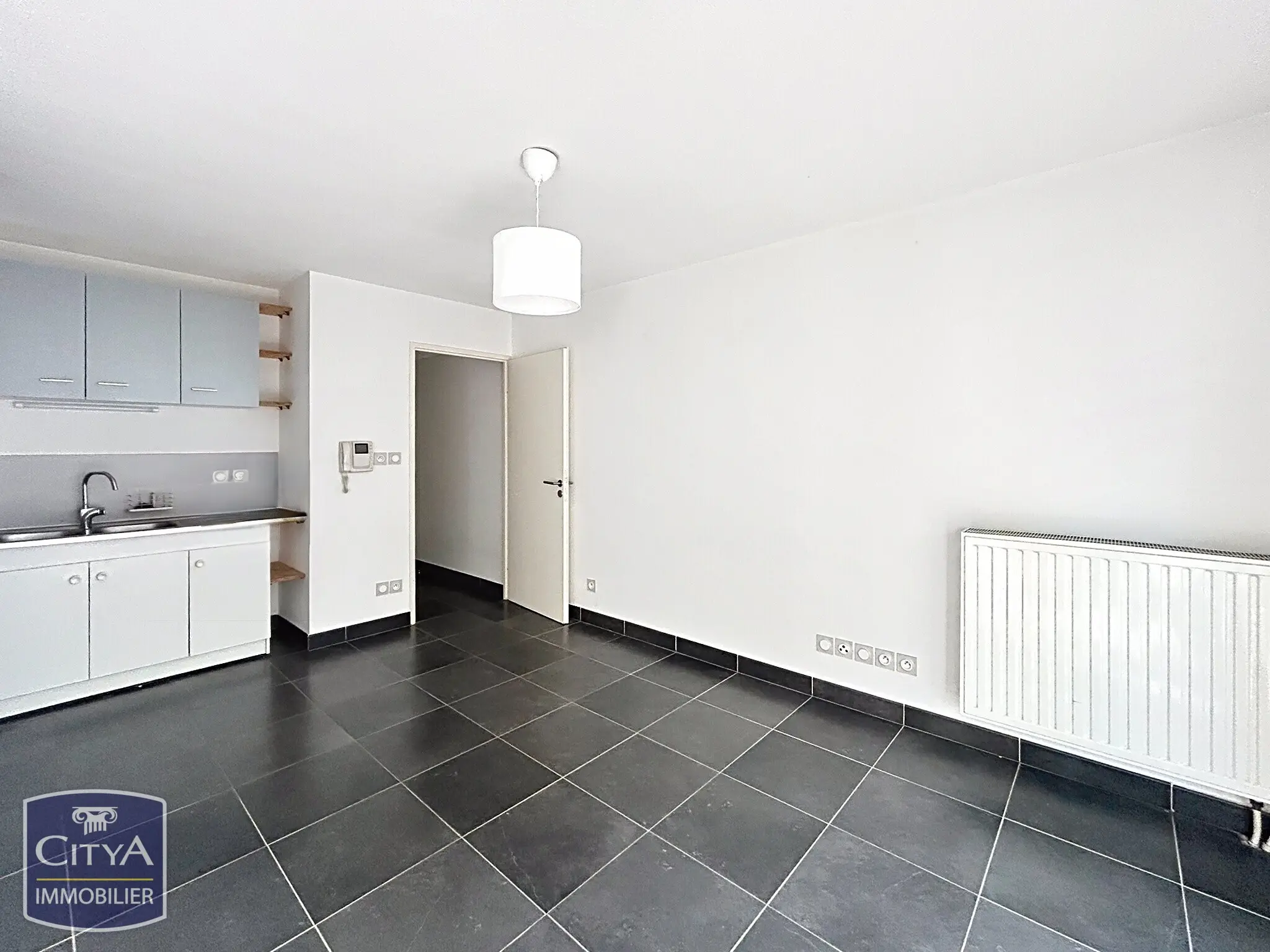 Photo 4 Appartement 1 pièce 27m²