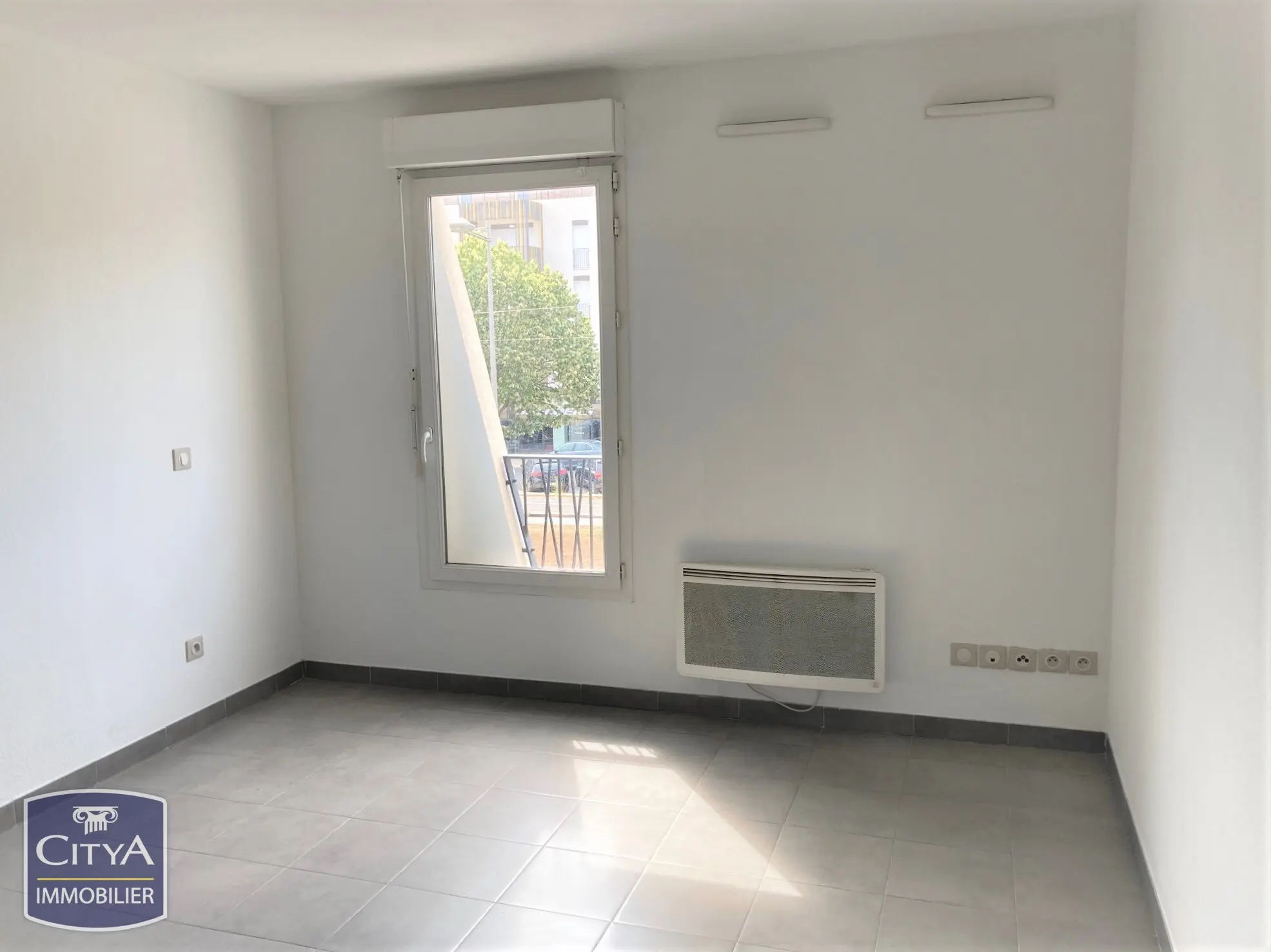 Photo 1 Appartement 1 pièce 22.3m²