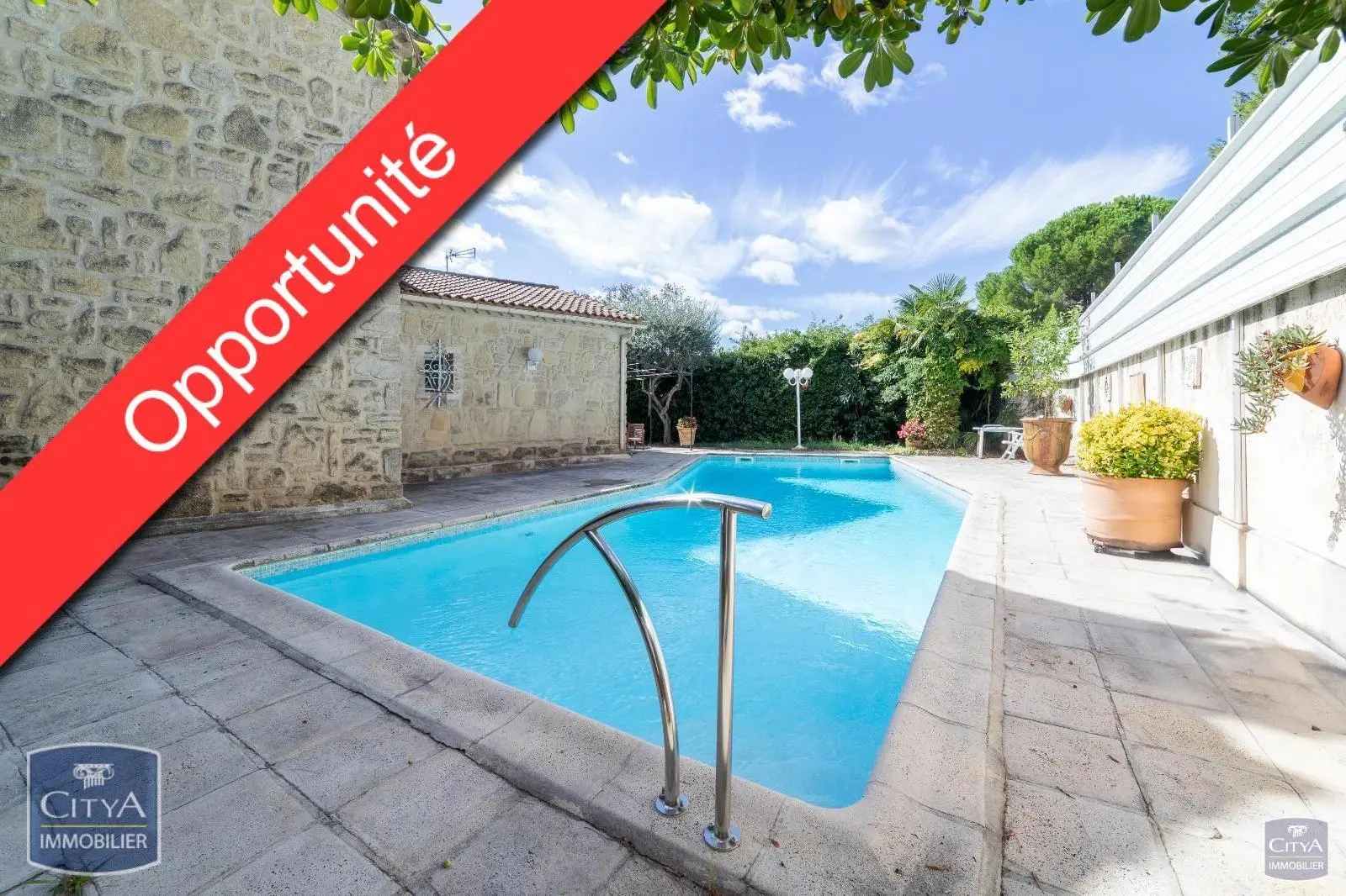 Photo 1 Maison 6 pièces 164m²