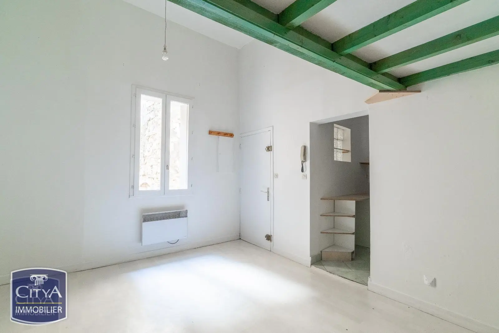 Photo 1 Appartement 1 pièce 24.24m²