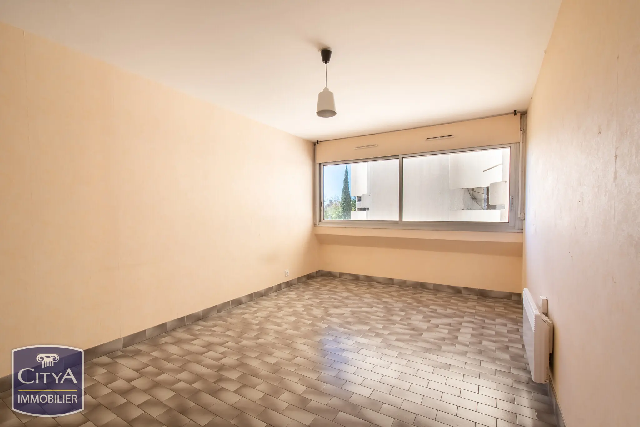 Photo 2 Appartement 1 pièce 23.75m²