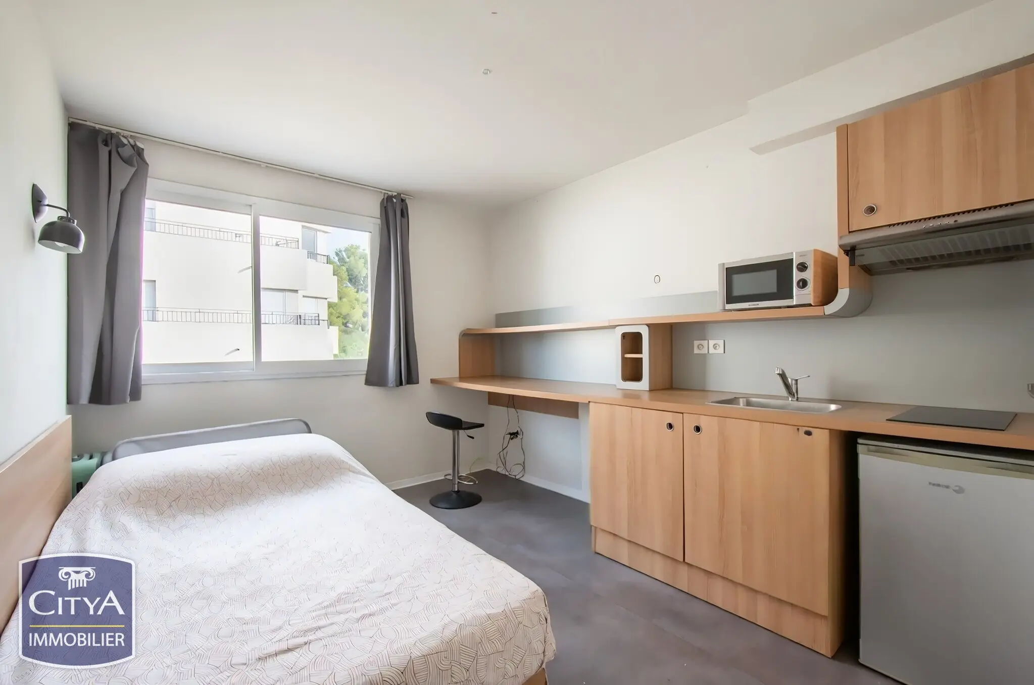 Photo 2 Appartement 1 pièce 19.75m²