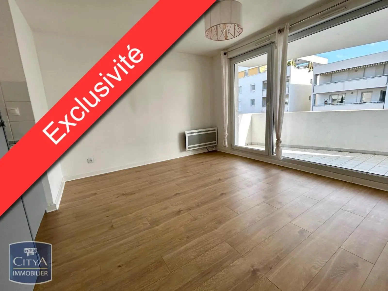 Photo 1 Appartement 1 pièce 21.56m²