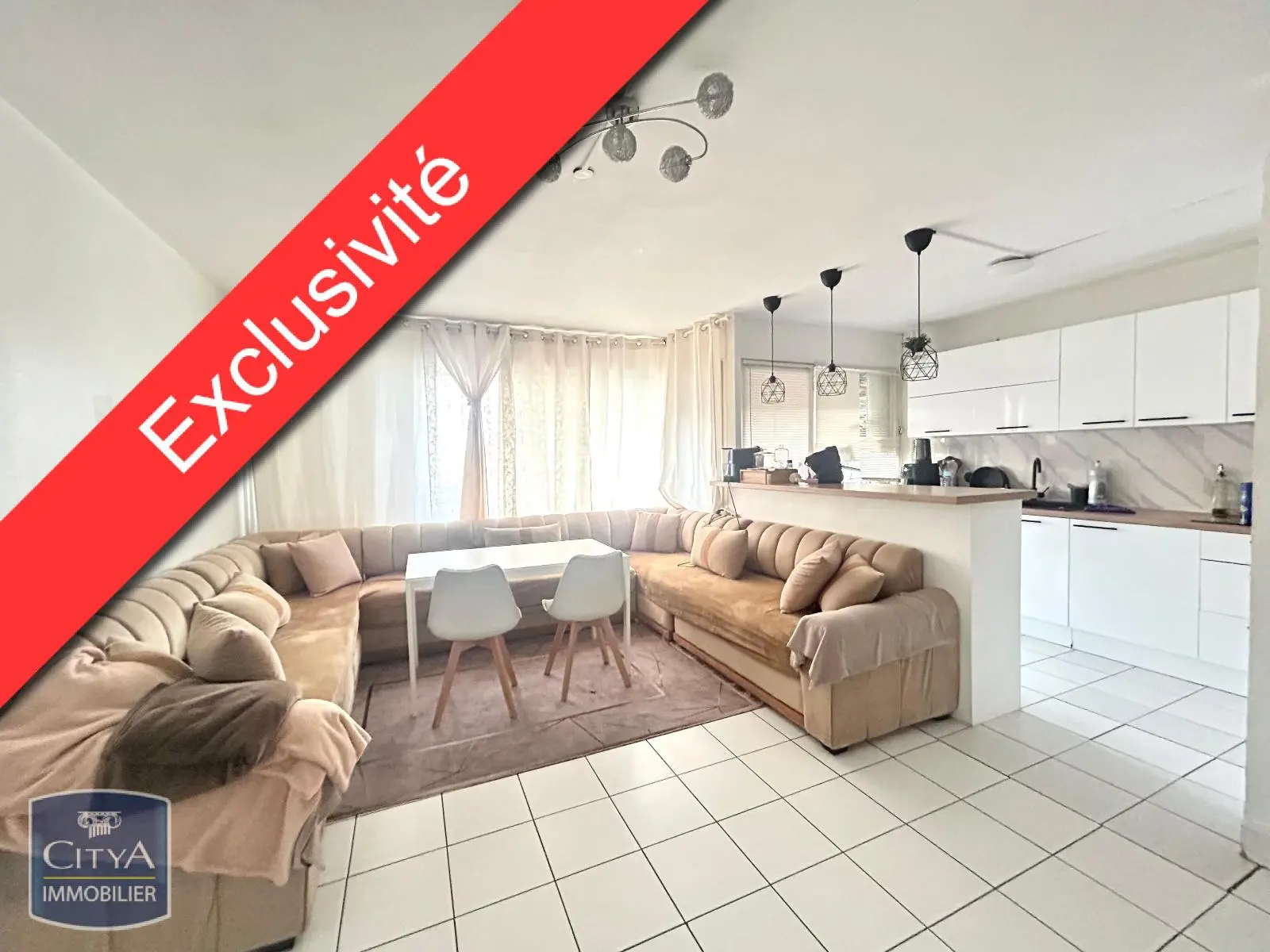 Photo 1 Appartement 5 pièces 97.99m²