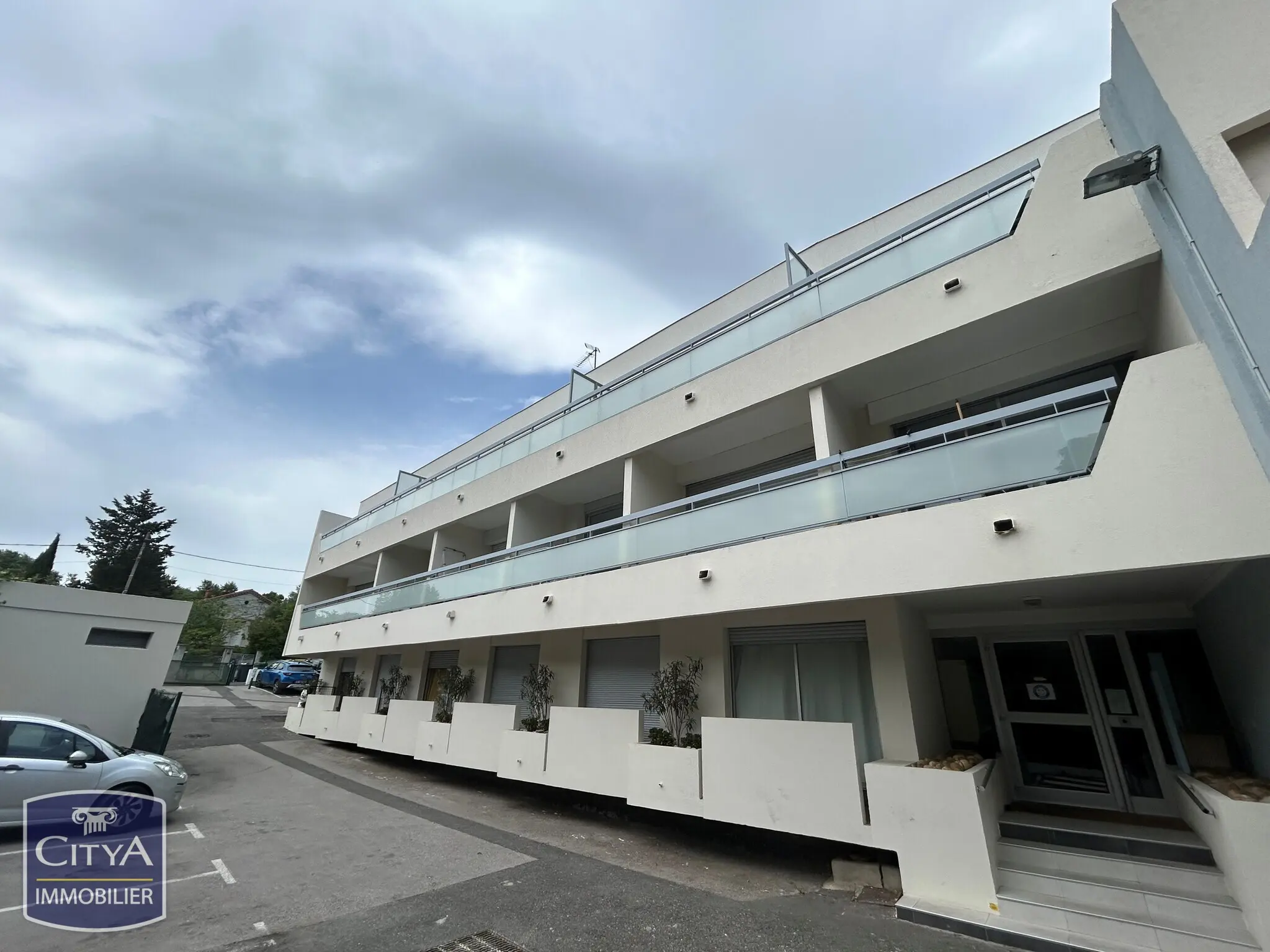 Photo 2 Appartement 1 pièce 28.6m²