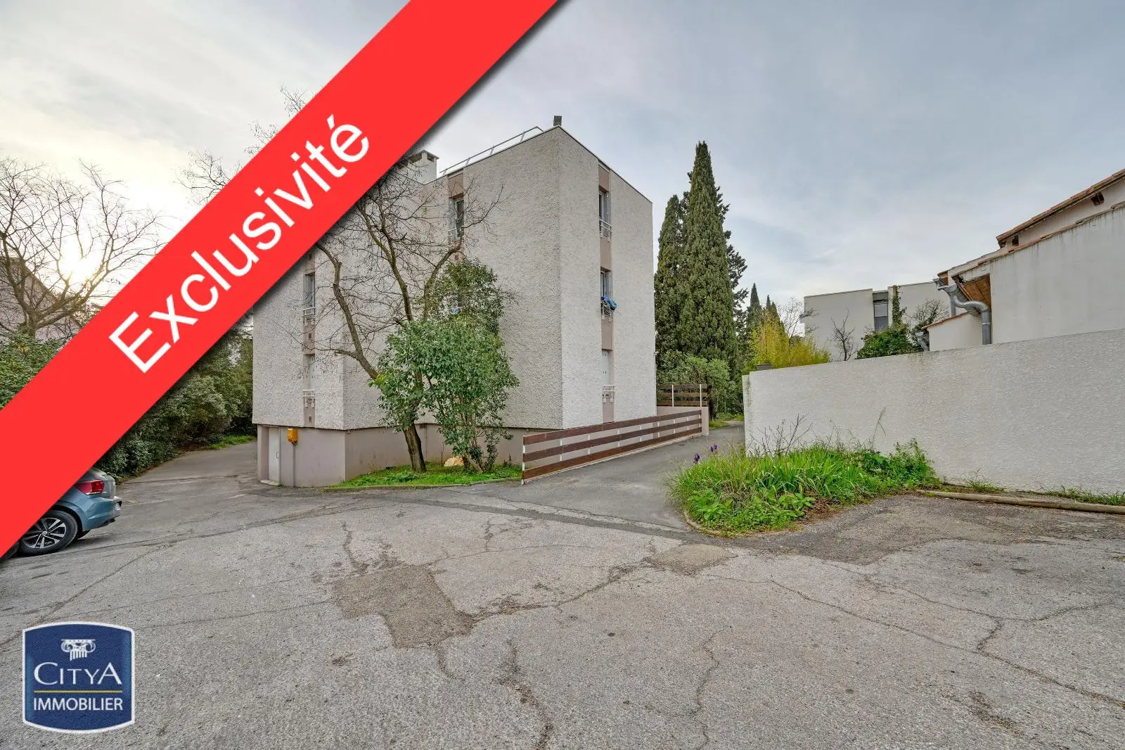 Photo 1 Parking 12.5m²