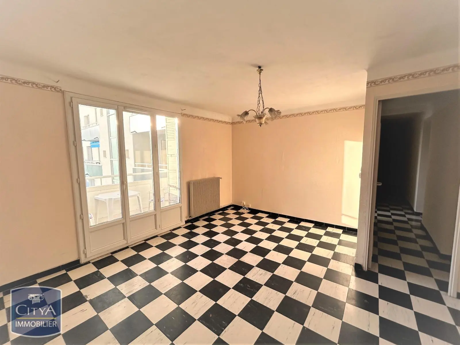 Photo 3 Appartement 5 pièces 87.61m²