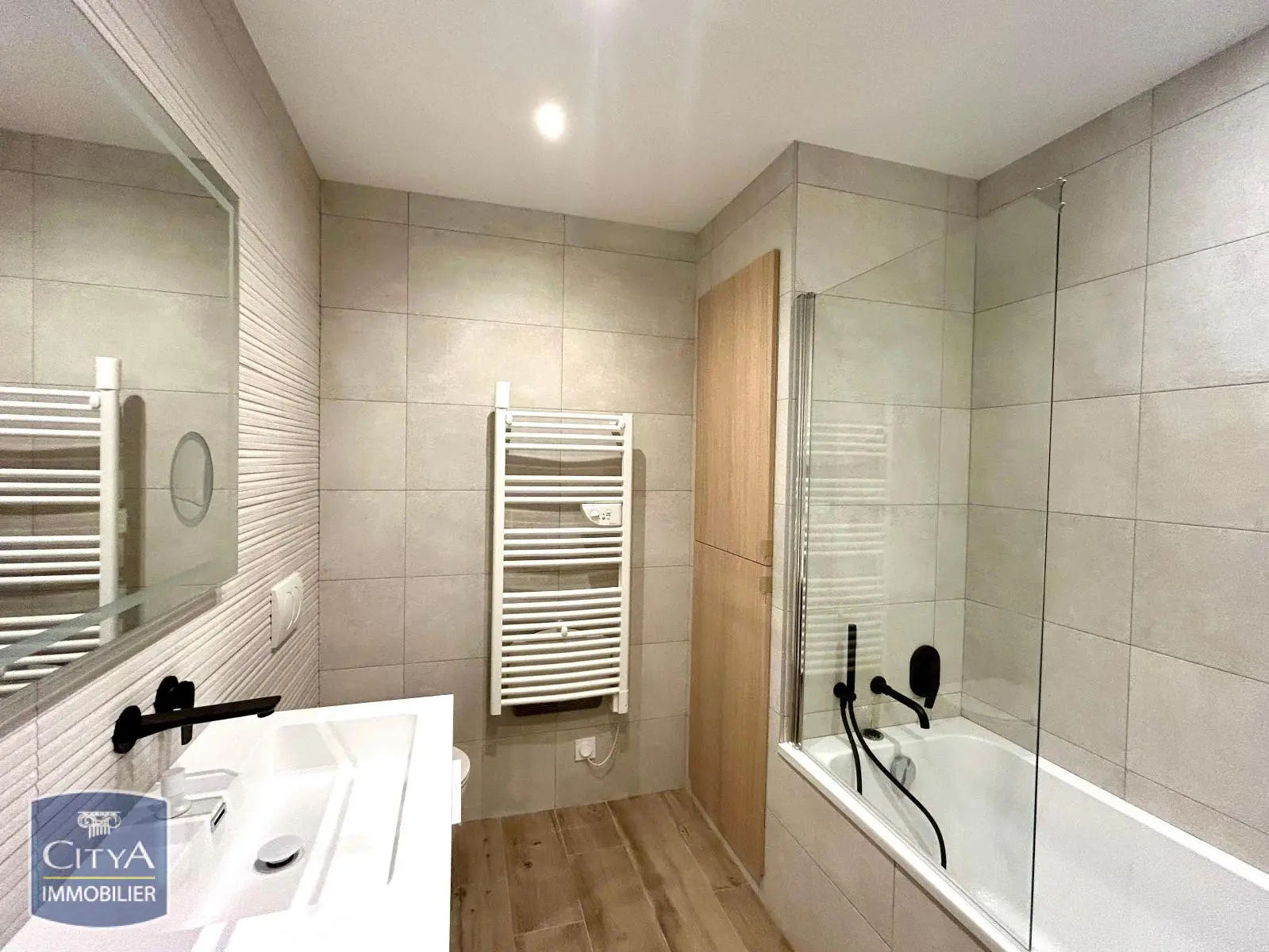 Photo 8 Appartement 4 pièces 106.48m²