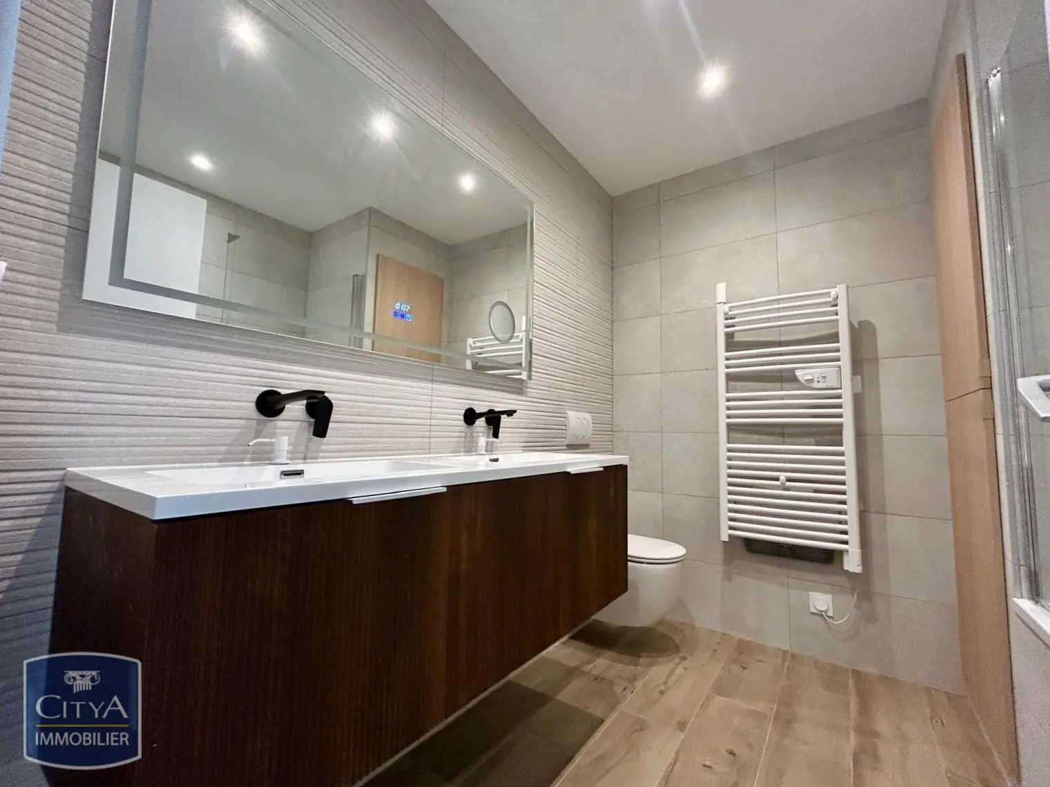 Photo 9 Appartement 4 pièces 106.48m²