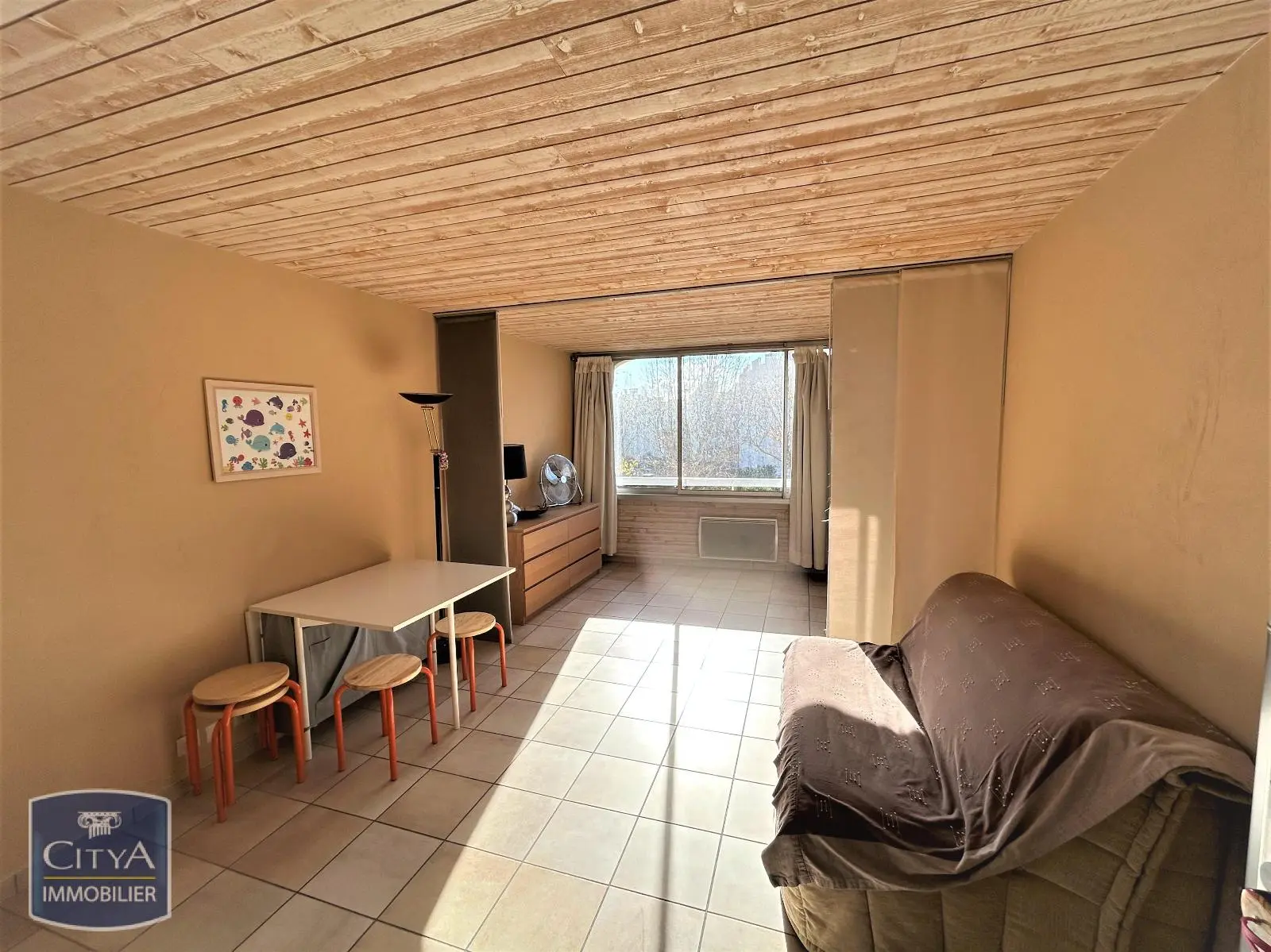 Photo 2 Appartement 1 pièce 23.48m²