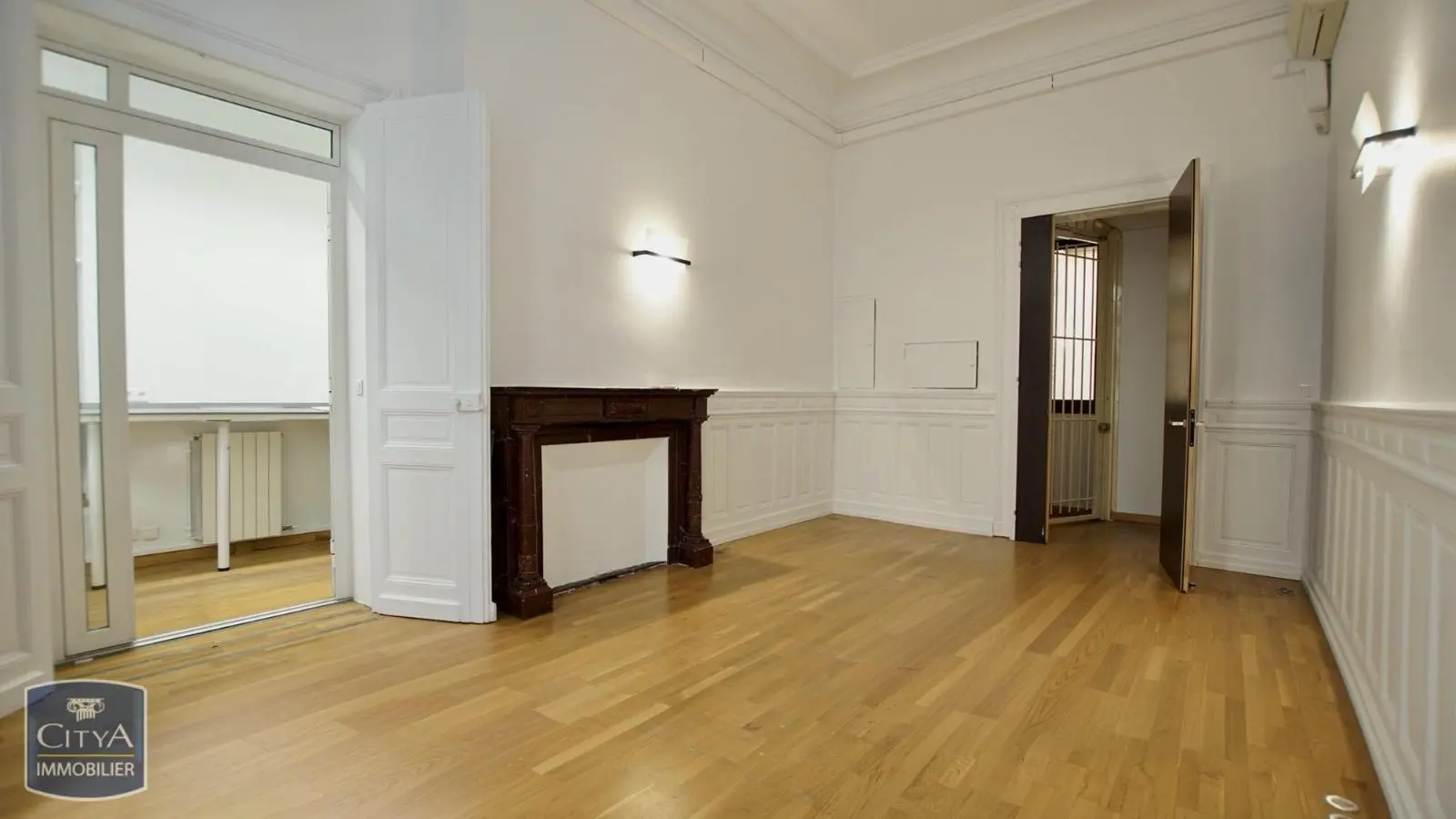 Photo 3 Appartement 5 pièces 110.82m²