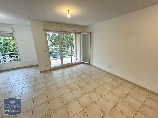 Photo 1 Appartement 1 pièce 30.53m²
