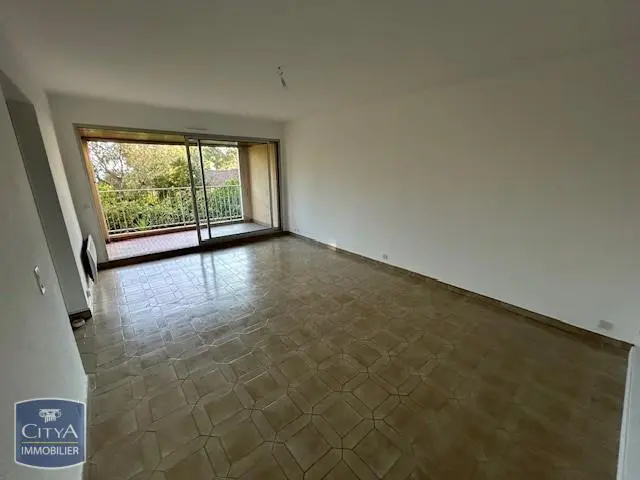 Photo 2 Appartement 4 pièces 75m²