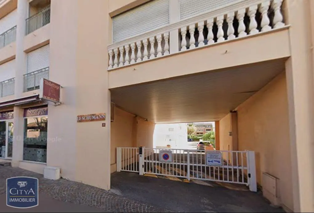 Photo 1 Parking 13m²