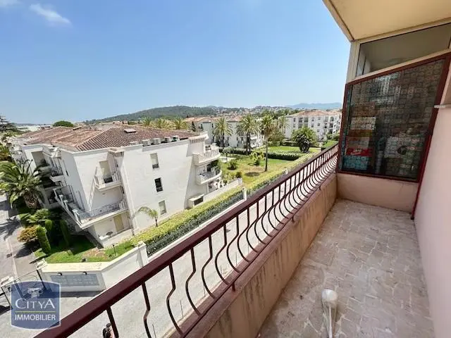 Photo 1 Appartement 2 pièces 44m²