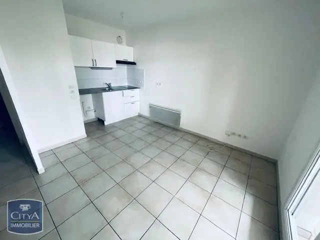 Photo 2 Appartement 1 pièce 24.47m²