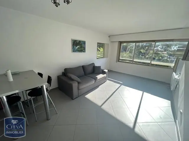 Photo 2 appartement Six-Fours-les-Plages