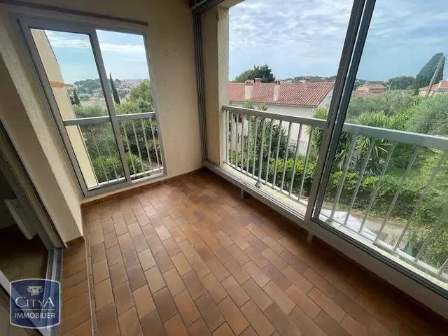 Photo 1 Appartement 1 pièce 27.1m²
