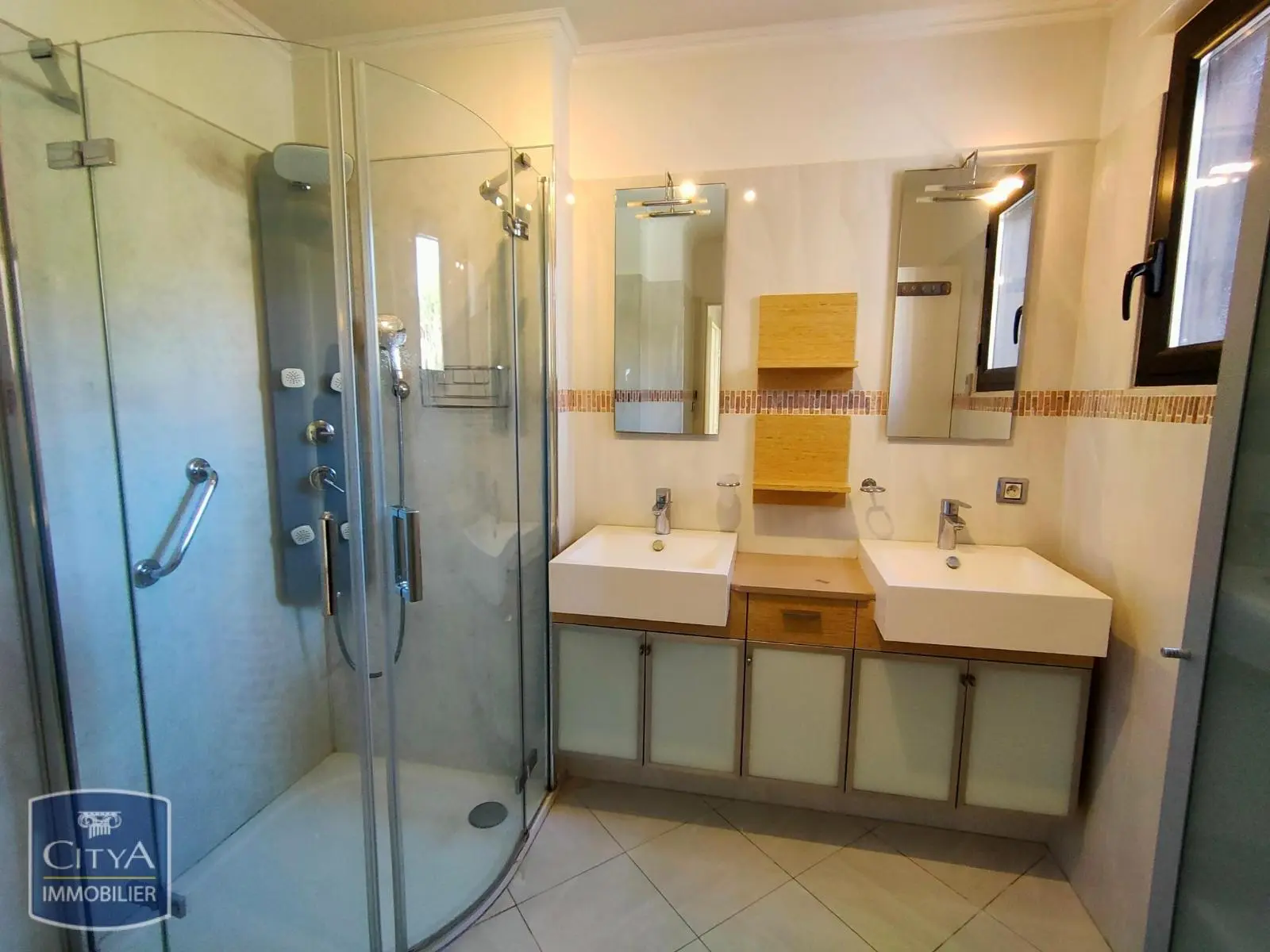 Photo 6 Appartement 3 pièces 105.59m²