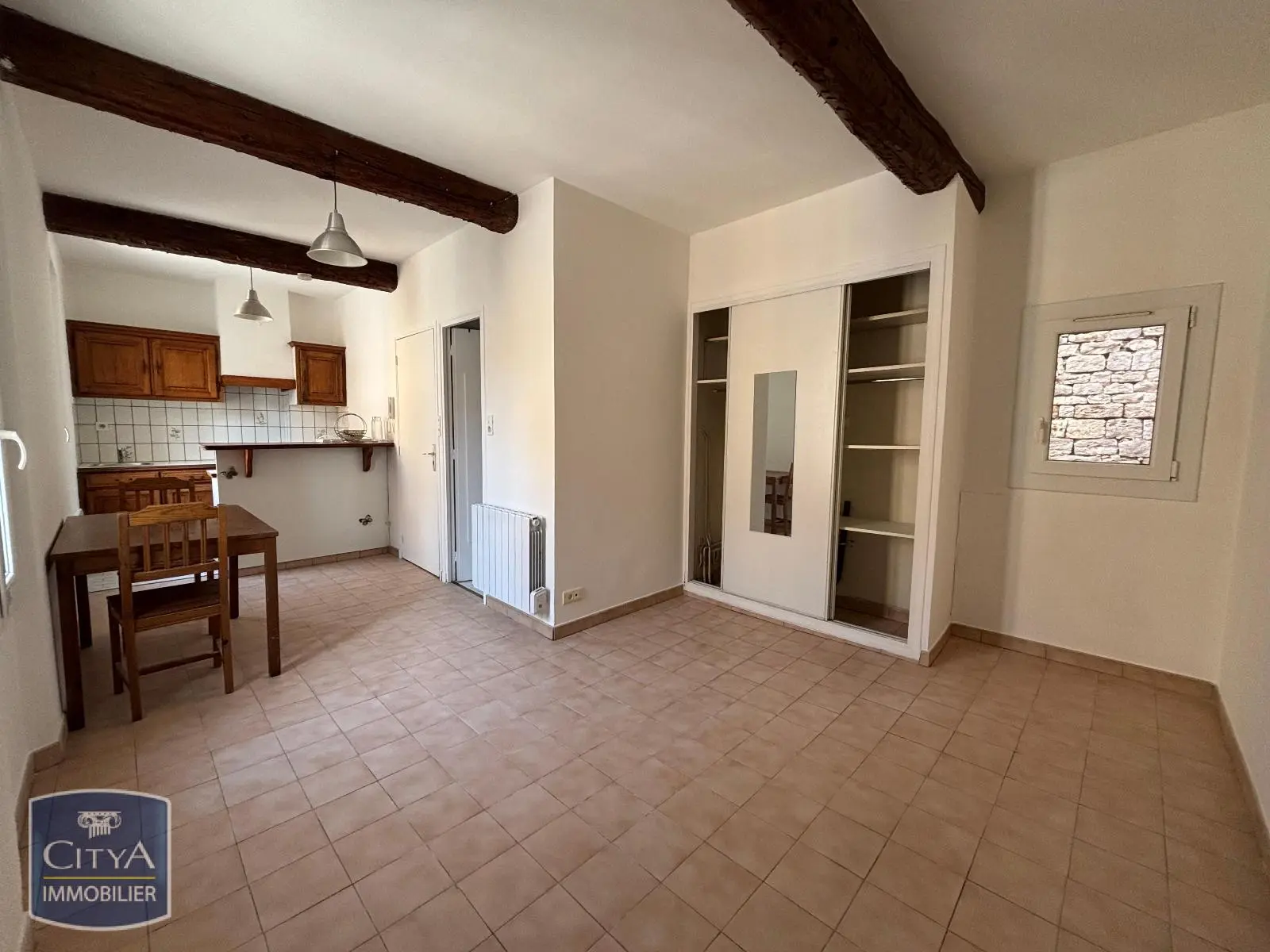 Photo 1 Appartement 1 pièce 21.88m²