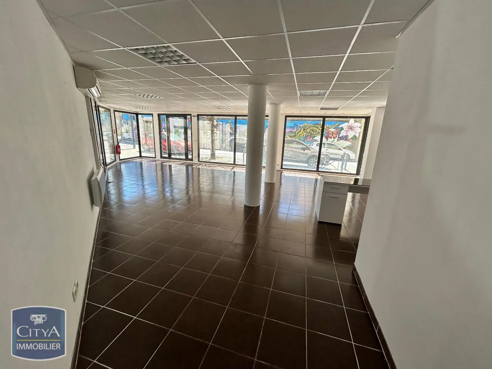 Photo 3 Local Commercial